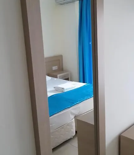 Απλό δίκλινο δωμάτιο